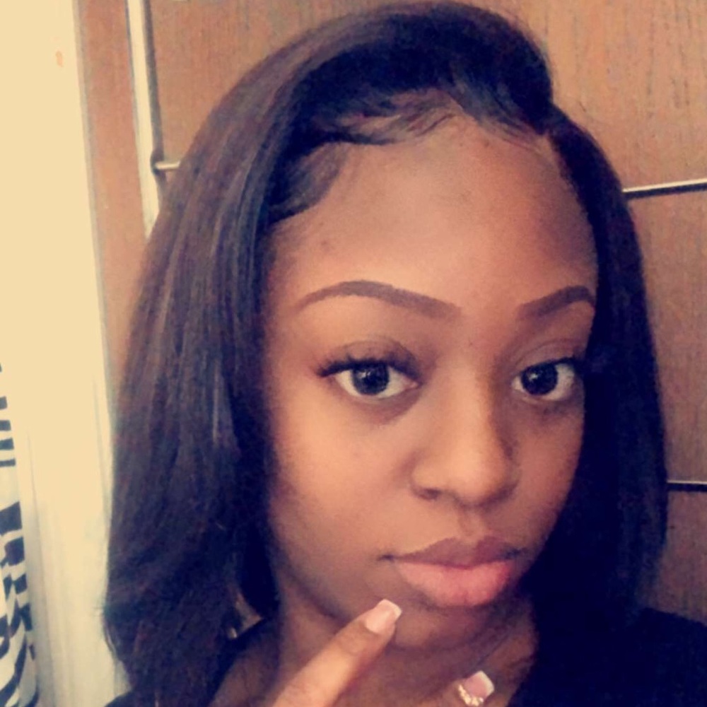 Meet your Posher, Tiara